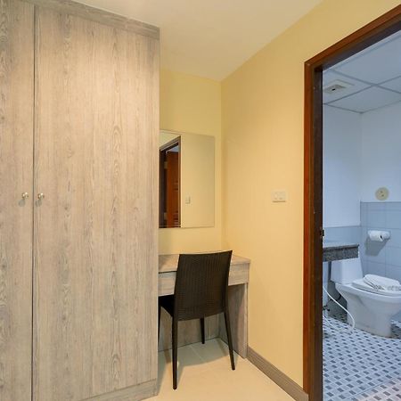 Hotel Squareone Patong Esterno foto