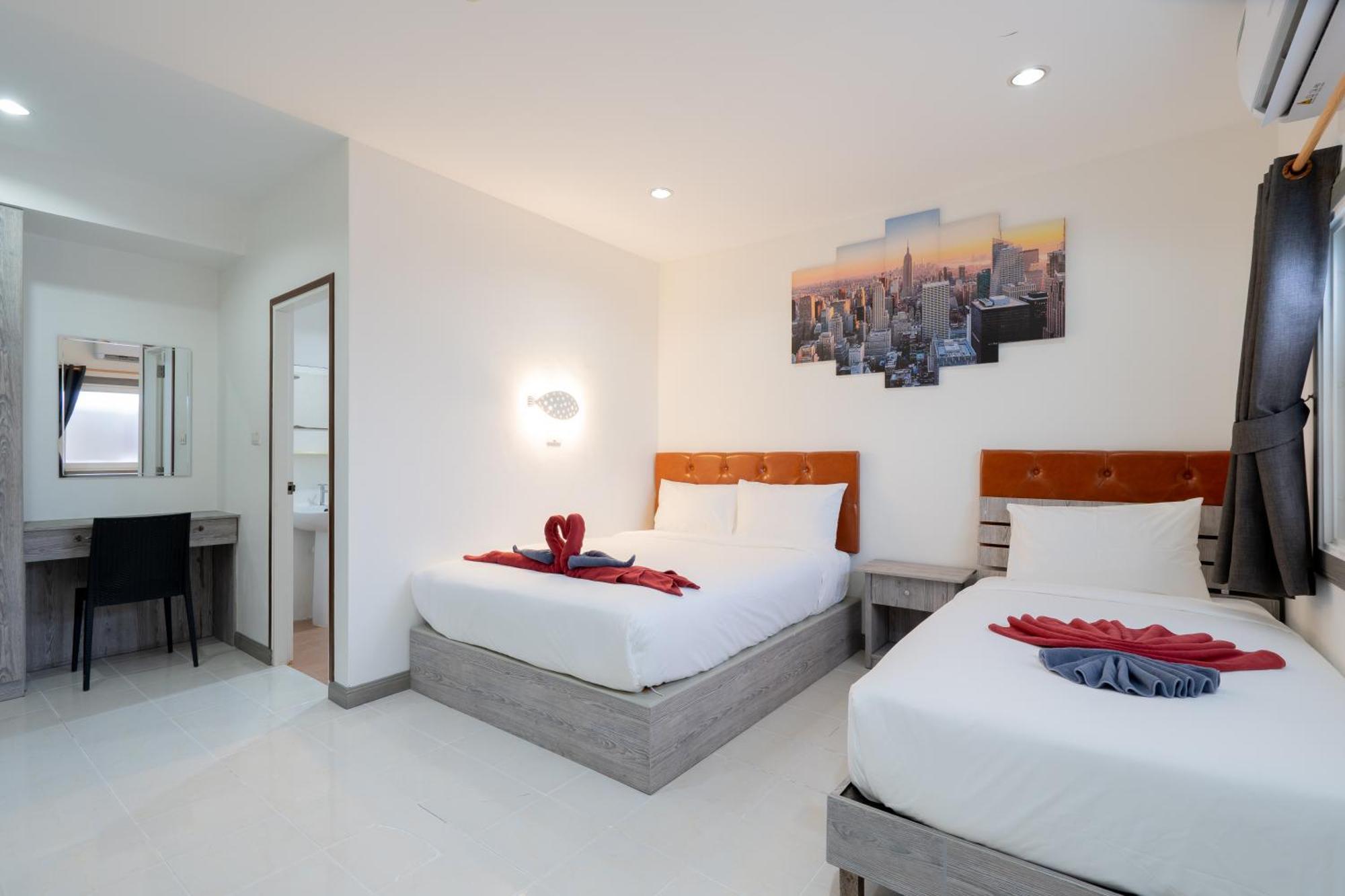 Hotel Squareone Patong Esterno foto