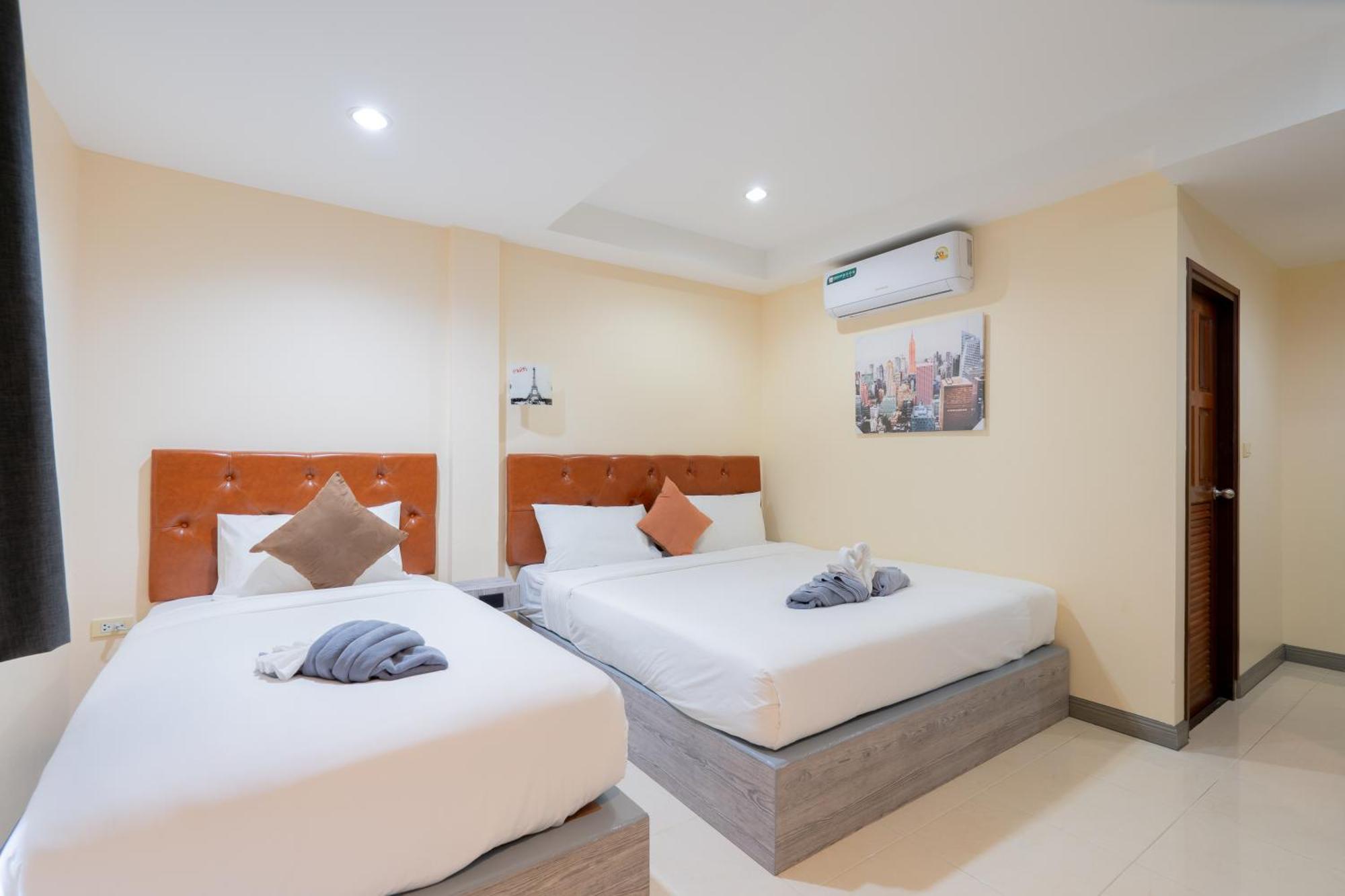Hotel Squareone Patong Esterno foto