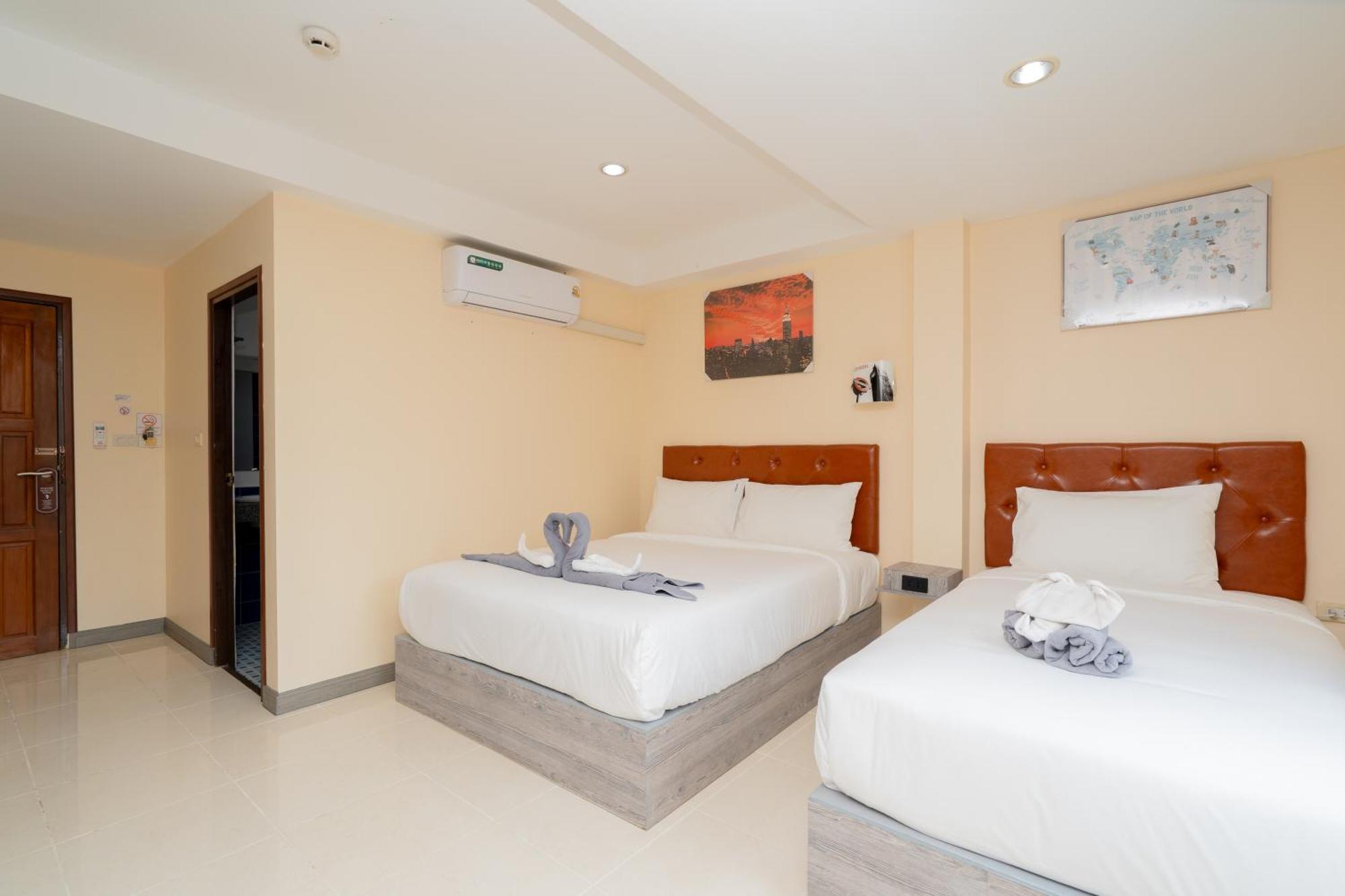 Hotel Squareone Patong Esterno foto