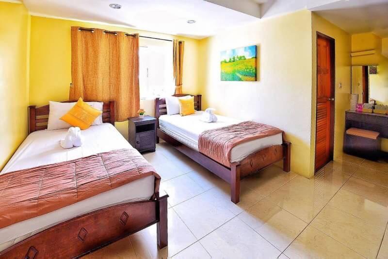 Hotel Squareone Patong Esterno foto